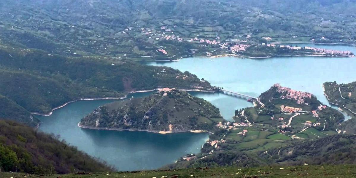 Turano Resort Colle di Tora Zewnętrze zdjęcie